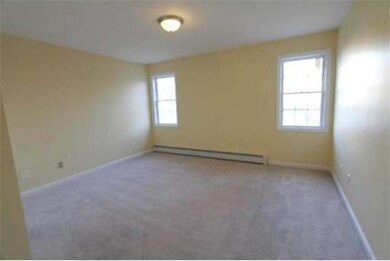 16 Kingsbury St, Worcester, MA 01610 - photo 6