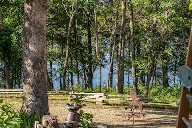 Table Rock Lakefront Home