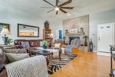 8045 Person St, Azle, TX 76020 - photo 5