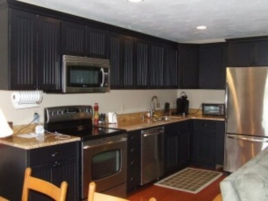 12 Greenridge Rd unit 3, Lincoln, NH 03251 - photo 3