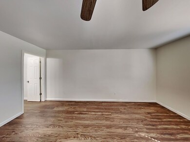 16778 Fallen Timbers Dr, Conroe, TX 77385 - photo 6