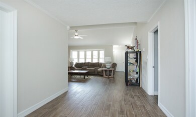 16403 Paint Rock Rd, Friendswood, TX 77546 - photo 7