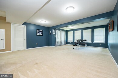 168 S Savanna Dr, Pottstown, PA 19465 - photo 6