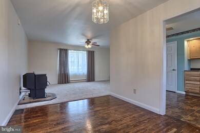 865 Jacks Ln, Orwigsburg, PA 17961 - photo 6