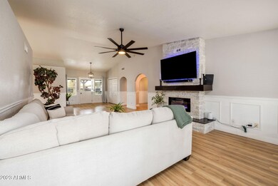 4-web-or-mls-21649 S 156th, Gilbert-4