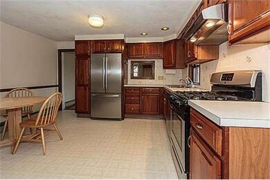 53 River St, Arlington, MA 02474 - photo 4