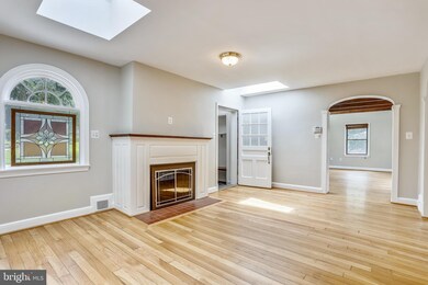 2023 Lansdowne Way, Silver Spring, MD 20910 - photo 5