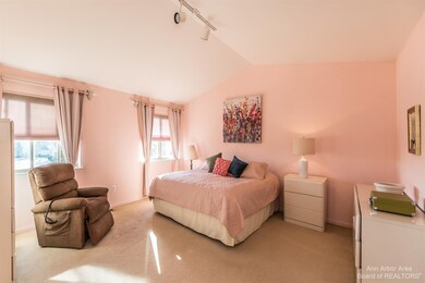 2267 Gemstone Ct, Ann Arbor, MI 48103 - photo 4