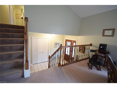 26320 Hickory Ln, Olmsted Falls, OH 44138 - photo 3