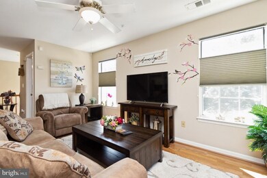 19938 Gateshead Cir, Germantown, MD 20876 - photo 5