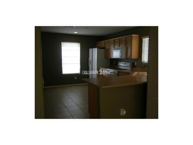 Property Photo. Cozy Kitchen/Dining Area