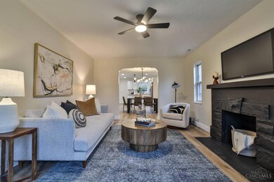 1572 Yarmouth Ave, Cincinnati, OH 45237 - photo 5