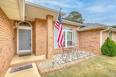 3356 Holt Cir, Pensacola, FL 32526 - photo 6