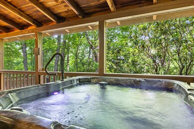 726 Cherry Lake Dr, Blue Ridge, GA 30513 - photo 5