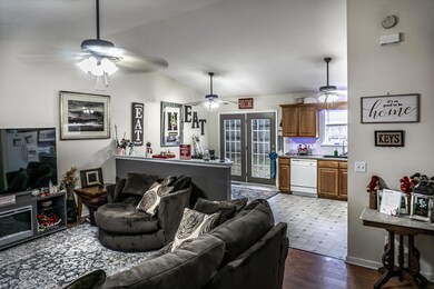 5640BrowningWayR_028