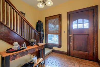 152 E longview Ave (40)