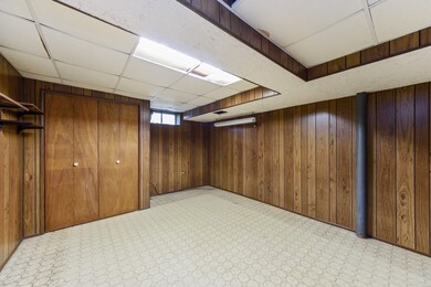 2102 Rohlwing Rd, Rolling Meadows, IL 60008 - photo 3