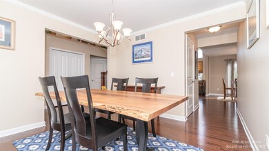 5700 Hartman Ct, Dexter, MI 48130 - photo 5