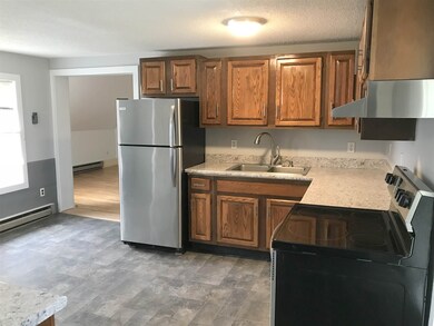 58 Mechanic St unit 2, North Conway, NH 03860 - photo 4