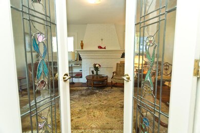 422 Glen Echo Cr LR5