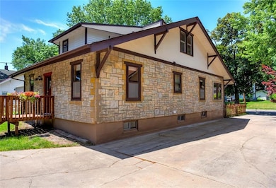 1439 46th St, Des Moines, IA 50311 - photo 4