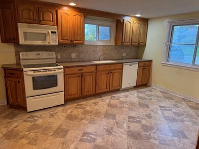 213 W Edwards St, Endicott, NY 13760 - photo 7