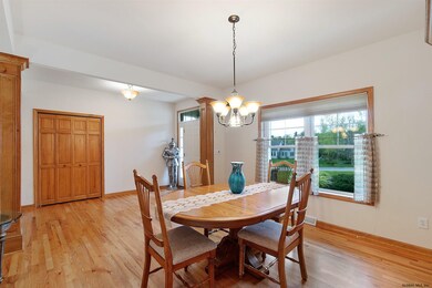 8 Rolling Brook Dr, Ballston Spa, NY 12020 - photo 3