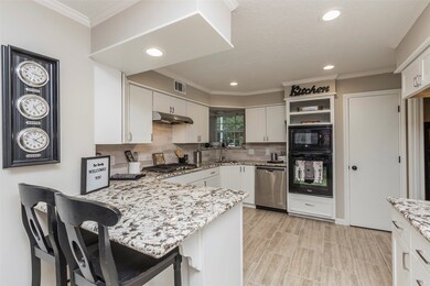 15719 Gilbertyn Dr, Tomball, TX 77377 - photo 6