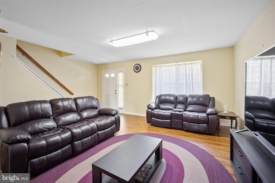 413 Carpenter Cir, Brookhaven, PA 19015 - photo 7