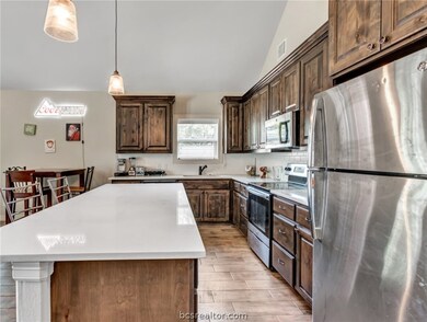 1007 Foster Ave unit AB, College Station, TX 77840 - photo 6