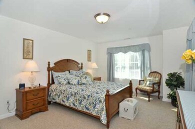 1 Gray Coach W unit 103, Cranston, RI 02921 - photo 7