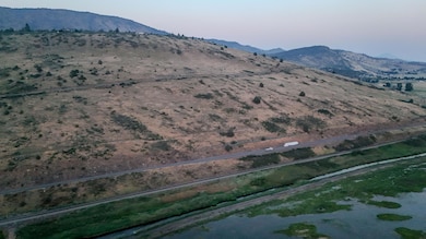 0 Hanks Marsh Vista unit lot 24 220186222, Klamath Falls, OR 97601 - photo 5