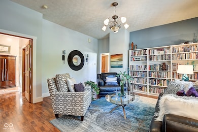 2364 N Pennsylvania St, Indianapolis, IN 46205 - photo 5