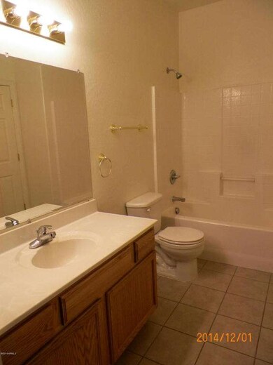 Main Floor Full Bath