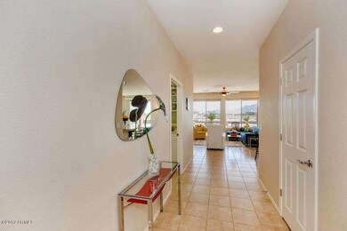 virtual-tour-104511-05-1363093795