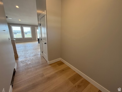 2417 W 3200 N, Ogden, UT 84404 - photo 4