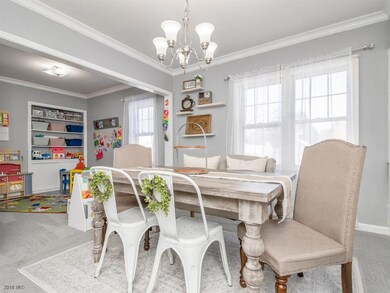 2844 44th St, Des Moines, IA 50310 - photo 5