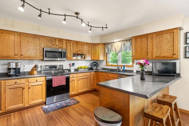 008-1504WParkAve-Boone-MLS