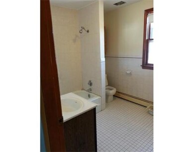 503 Watertown St unit 2, Newtonville, MA 02460 - photo 2