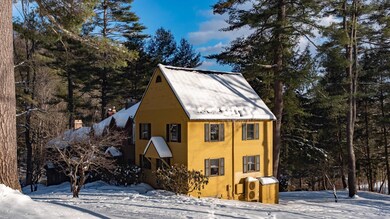 826 Hartford Ave unit B1, White River Junction, VT 05001 - photo 2