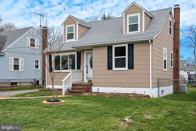 216 Kenwood Rd, Pasadena, MD 21122 - photo 3