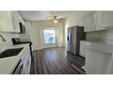 4901 Green River Rd unit 333, Corona, CA 92878 - photo 4