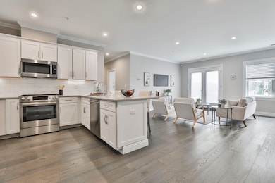 175 North Ave unit 215, Wakefield, MA 01880 - photo 5