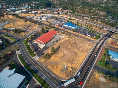 350 NE Addison Ave, Bend, OR 97701 - photo 6