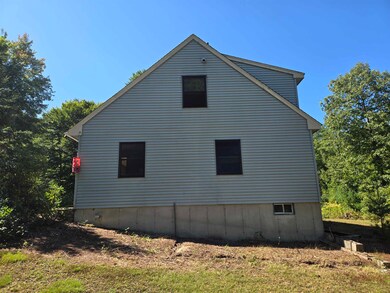 31 Pine Meadows Cir, Bennington, NH 03442 - photo 6