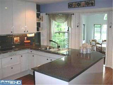 159 Mill Pond Place, Langhorne, PA 19047 - photo 4