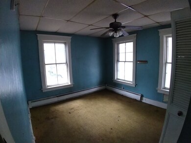 84 River St, Rutland, VT 05701 - photo 6