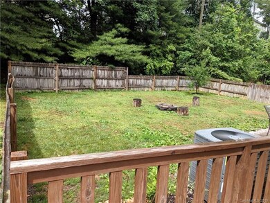 372 Blythewood Dr, Hendersonville, NC 28792 - photo 7