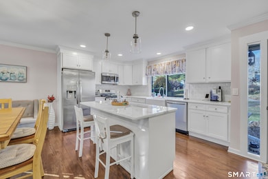 151 South Trail unit A, Stratford, CT 06614 - photo 4