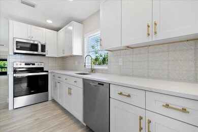 13921 Royal Palm Ct unit D, Delray Beach, FL 33484 - photo 4